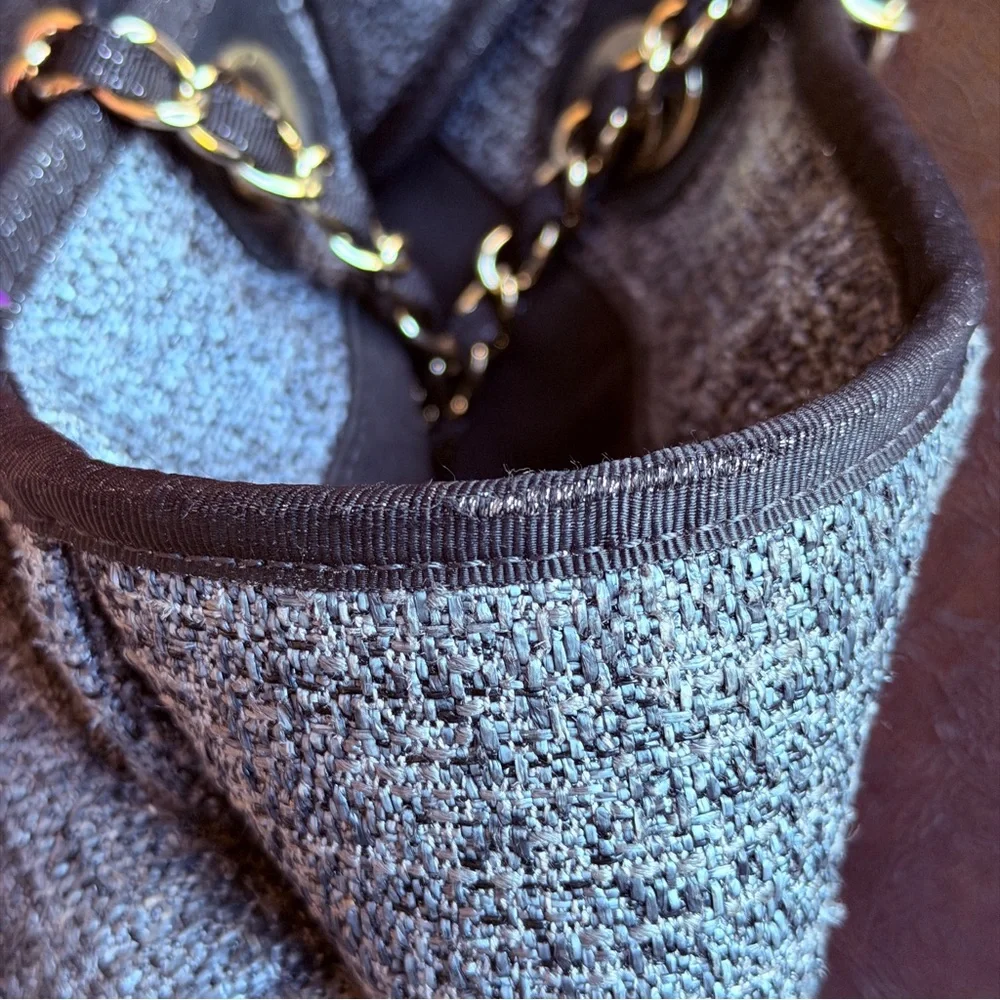 🖤CHANEL🖤Toile Lurex Glitter Deauville Large Tote